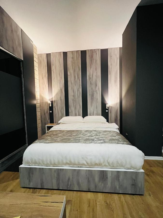 Colombia Apartments&Rooms Durrës Eksteriør billede