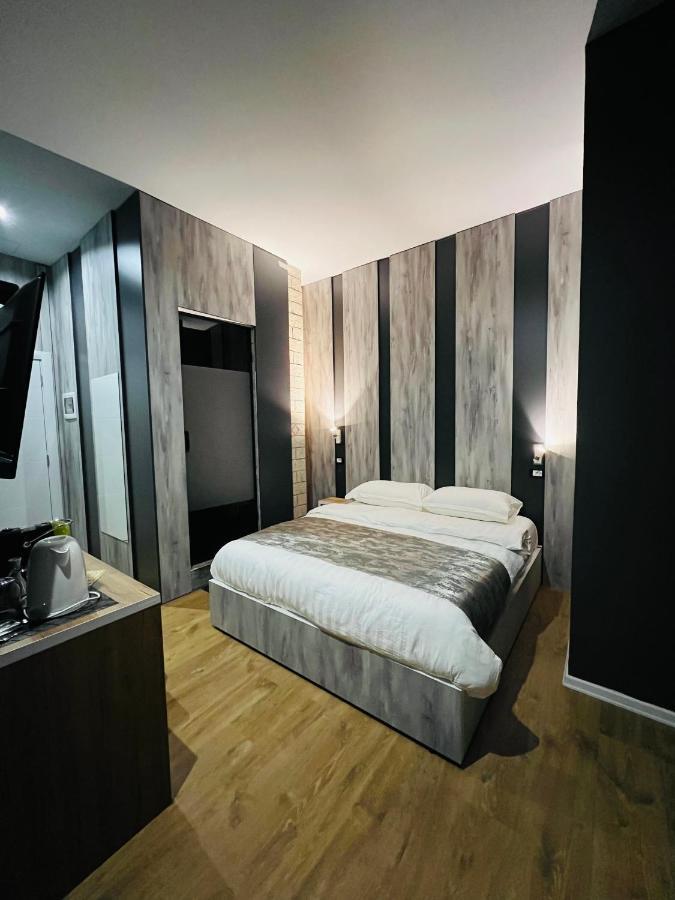Colombia Apartments&Rooms Durrës Eksteriør billede