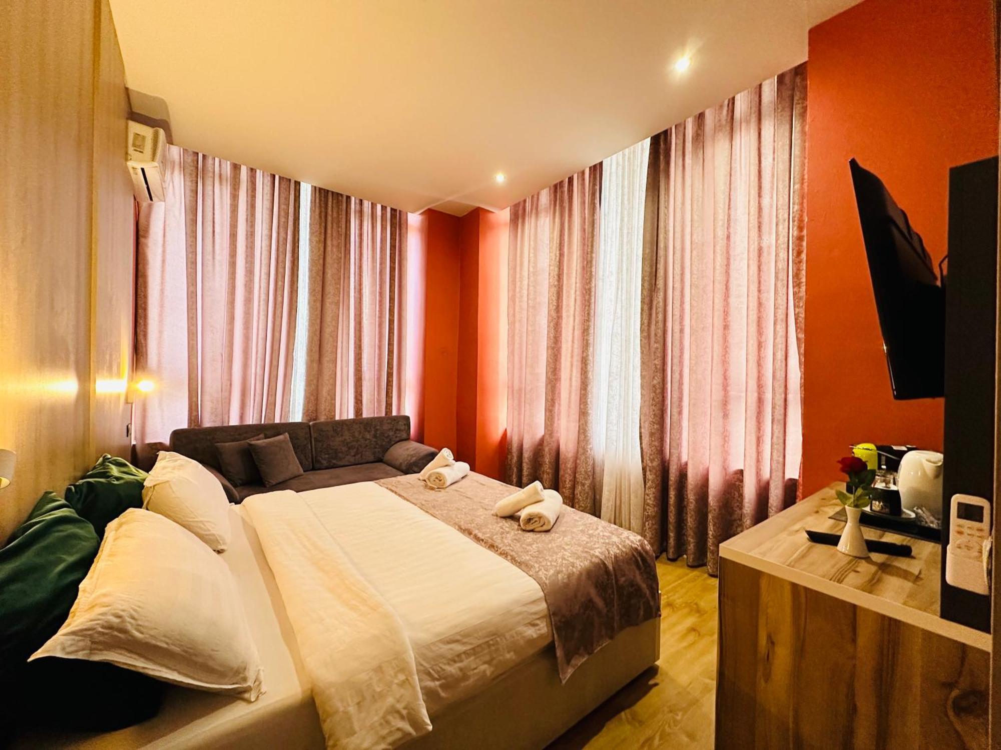 Colombia Apartments&Rooms Durrës Eksteriør billede