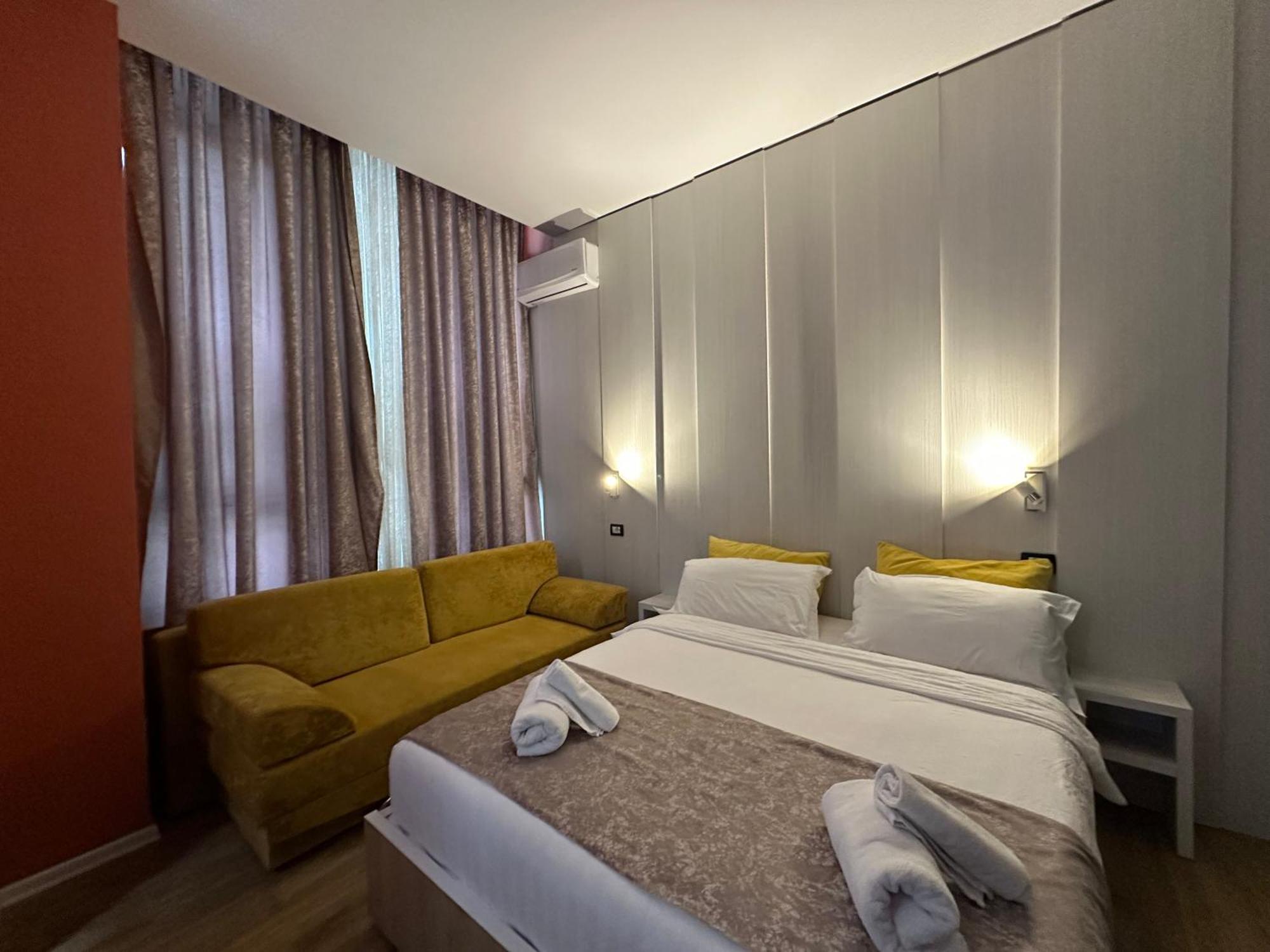 Colombia Apartments&Rooms Durrës Eksteriør billede
